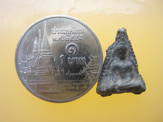 พระพิจิตรข้างเม็ด ชินเงิน