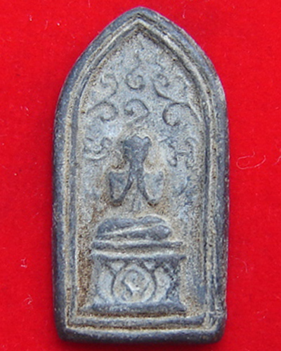 พระปิดตากรุวัดชนะสงครามเนื้อชิน