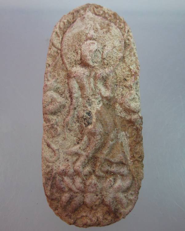 พระผงลีลาไม่ทราบที่ครับ(น่าจะบรรจุกรุ)