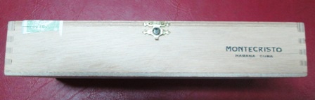 กล่องไม้นำเข้าสวยคลาสสิกไว้ใส่พระเครื่อง*1