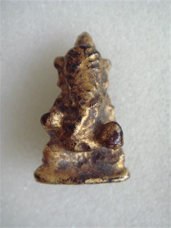 พระวัดเชิงท่า ทาชาดแดง ปิดทอง พิมพ์พระพิฆเนศ สวยๆ (เคาะเดียว) 380 บาท