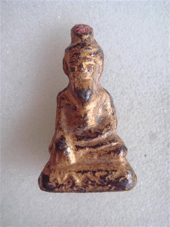 พระวัดเชิงท่า ทาชาดแดง ปิดทอง พิมพ์ฤาษี สวยๆ (เคาะเดียว) 380 บาท