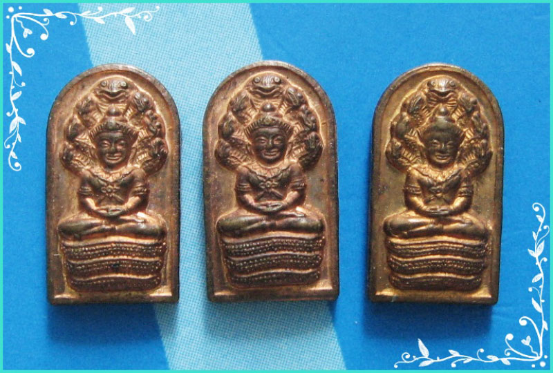 ...อ.ทอง วัดสำเภาเชย ปัตตานี พระนาคปรกใบมะขามรุ่นแรก เนื้อทองแดง หลังยันต์ ปี 45 // ชุด 3 องค์...