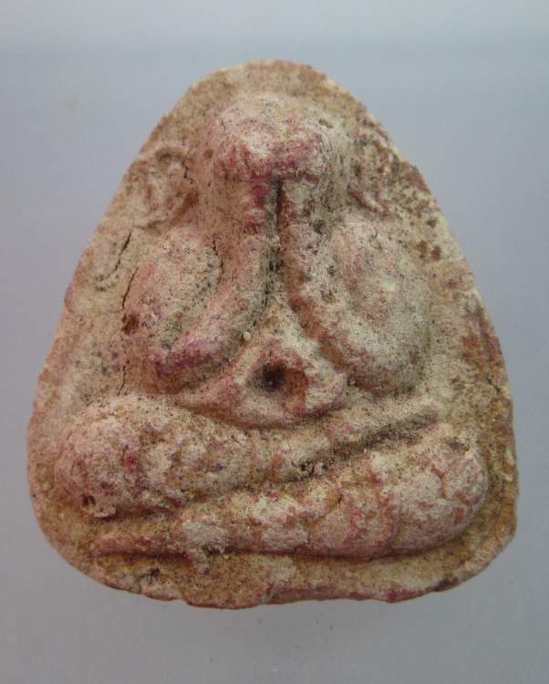 พระปิดตาไม่ทราที่ครับ