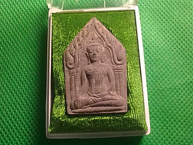 พระขุนแผนกุมารทอง เนื้อผงตะเคียน หลวงพ่อพูล วัดไผ่ล้อม พิธีไหว้ครูบูรพาจารย์ ปี๒๕๔๘ กล่องเดิม