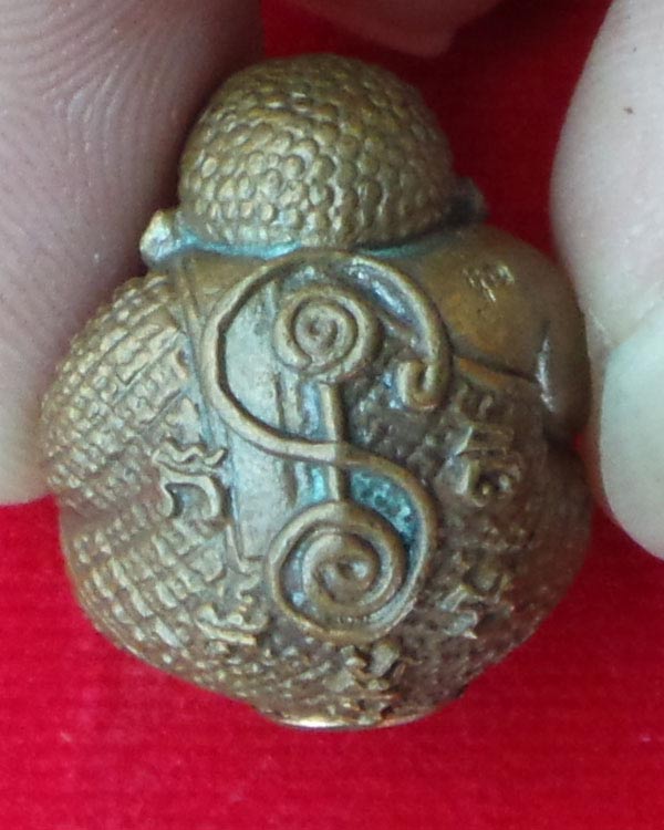 กอมพระสังกัจจายน์พูลสุข และเหรียญฤาษีสิทธิโคดมบรมครู-พระพิฆเนศร์ หลวงพ่อพูล วัดไผ่ล้อม จ.นครปฐม 