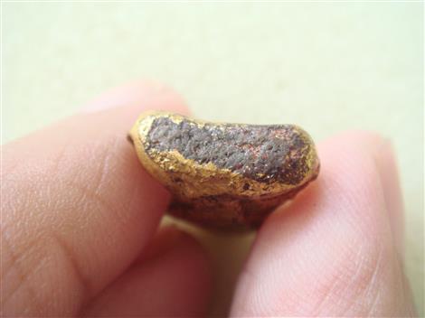 พระวัดเชิงท่า (พิมพ์เล็ก) ทาชาดแดง ปิดทอง พิมพ์พระนาคปรก สวยๆ (เคาะเดียว) 300 บาท