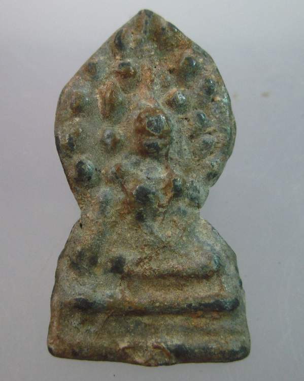 พระนาคปรกเนื้อชินตะกั่ว สูงประมาณ 1 นิ้ว