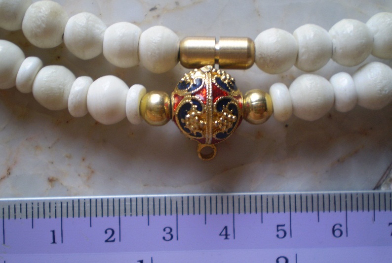 สร้อยกระดูกช้าง  สลับทองไมครอน  ห่วงกลางหัวขุน   เคาะเดียว 