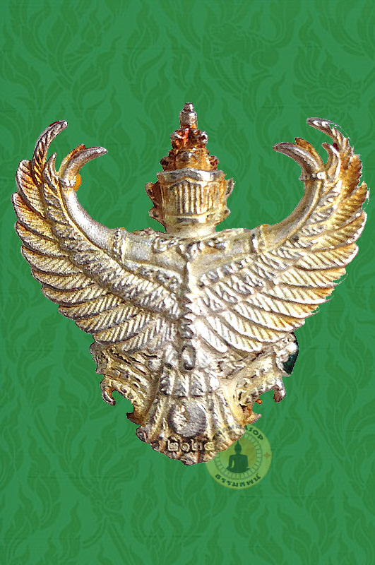 พญาครุฑ รุ่น "๙ หน้า มหาเศรษฐี" เนื้อเงินลงยา พิมพ์ใหญ่