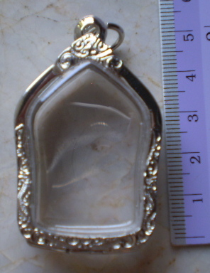 ตลับเงินขัดเงา  ใส่ขุนแผนผงพรายกุมาร  พิมพ์ใหญ่  เคาะเดียว 