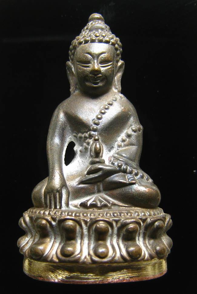 **พระกริ่งหมุนมหาโชคมหาเศรษฐี หลวงปู่หมุน เนื้อชนวนก้นสำริด เลข 698 เคาะเดียวแดง**