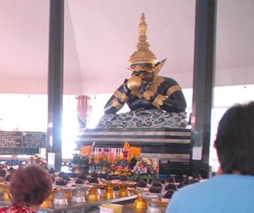 พระบูชาพระราหู รุ่นจันทรุปราคา วัดศรีษะทอง จ.นครปฐม สวยเดิม หายากครับ เคาะแรกครับ