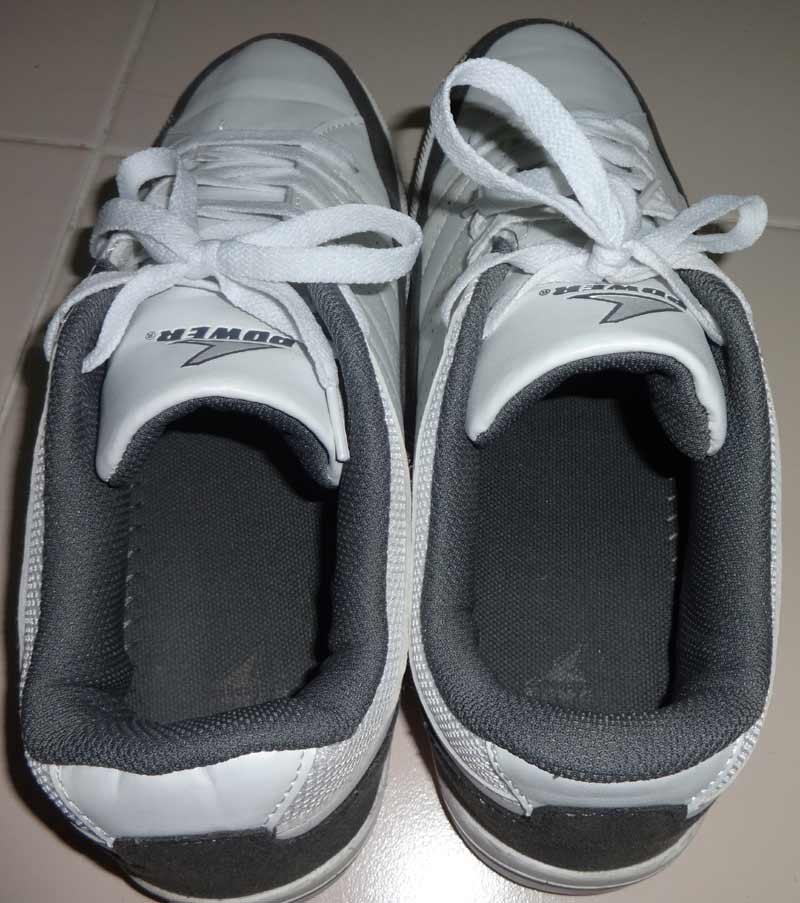 รองเท้าผ้าใบ BATA POWER เบอร์42 ซื้อมาใส่ครั้งเดียวสภาพ 95%