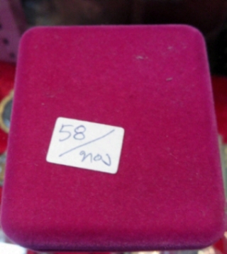 ขุนแผนเนื้อว่านมหาเสนห์ผสมผงรกแมว นำกฤษ์ ตะกรุดทองคำ หลวงปู่คำบุ พิมพ์เล็ก