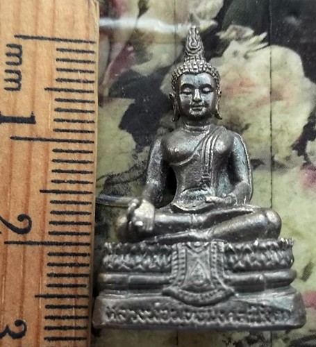 10 บาท กับ พระกริ่งหลวงพ่อพุทธมงคลนิมิตร วัดประชุมราษฎร์ ปทุมธานี .......BC296