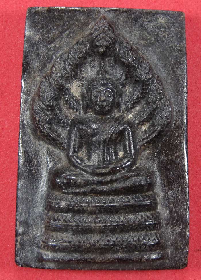 พระนาคปรก 9 เศียร แกะจากไม้ตะเคียน 1000 ปีปลุกเสกโดยหลวงปู่คำบุ จ.อุบลราชธานี - คณาจารย์อิสาน