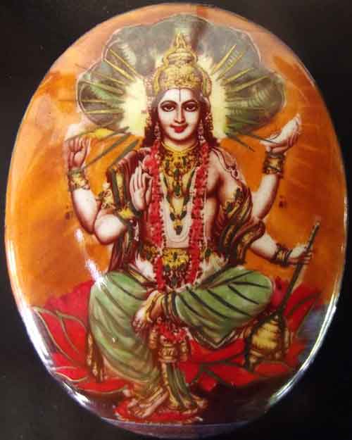 ล็อกเก็ตพระนารายณ์ เดินน้ำทอง