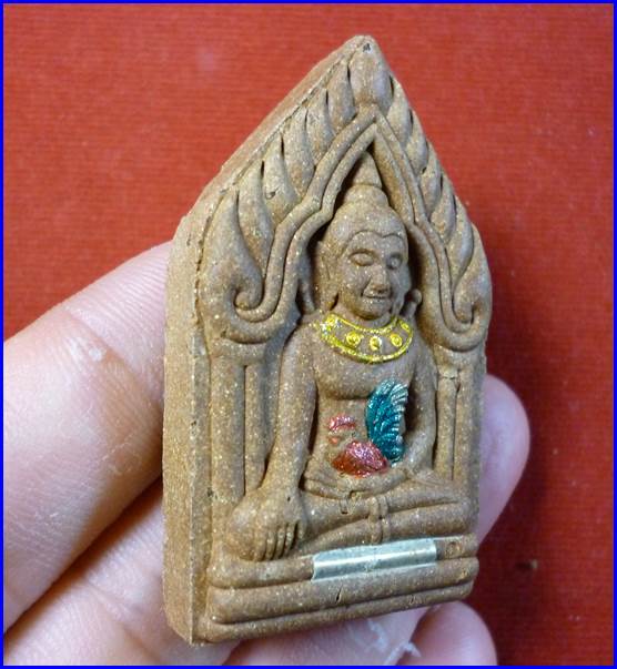 พระขุนแผนอุ้มไก่ทาทองฝังตะกรุดเงิน หลังม้าคะนอง พอจ.เล็ก ถ้ำเขาน้อย เพชรบุรี e2