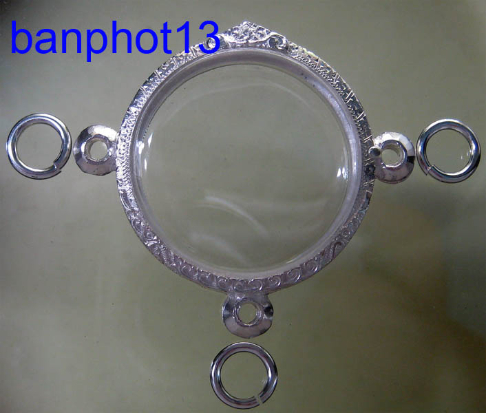 เคาะแรก ตลับเงินแท้แกะลาย 3 ห่วง หลังเปิด ยกซุ้มใส่เหรียญกลม ร. 5 หรือเกจิอื่นๆ งานแกะมือครับ