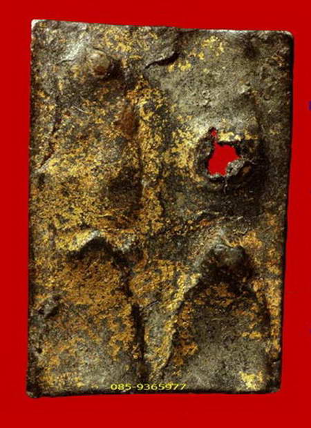 พระกำแพงห้าร้อยตัดสี่ ชินเงิน ปิดทองในกรุ