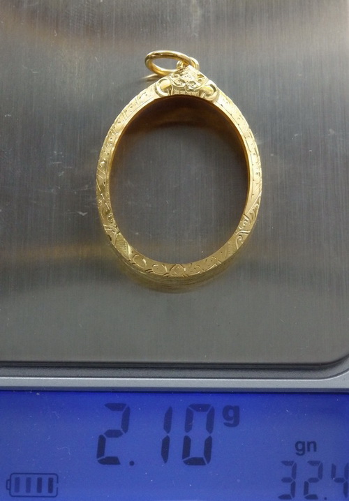 กรอบทอง หนัก 2.1 กรัม