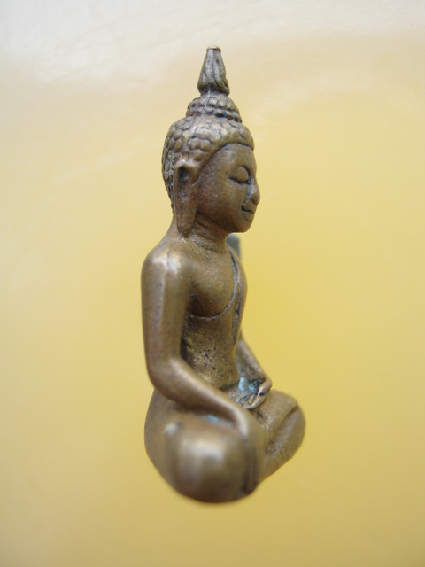 พระยอดธง เนื้อทองแดง