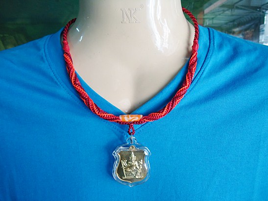 *วัดใจ* สร้อยคอเชือกเทียนถัก งานถักด้วยมือทั้งเส้น ความยาว 20 นิ้ว ห้อยพระหนึ่งองค์
