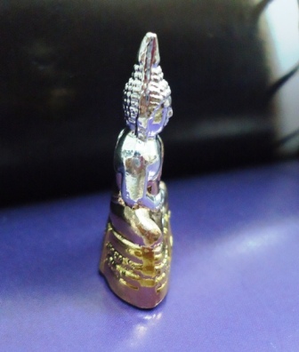 @@ พระกริ่ง เนื้อ 3k  มีเม็ดกริ่งด้วยครับ อัญเชิญ หลวงพ่อโสธรขึ้นจากน้ำ รุ่น2 ปี 2555 @@