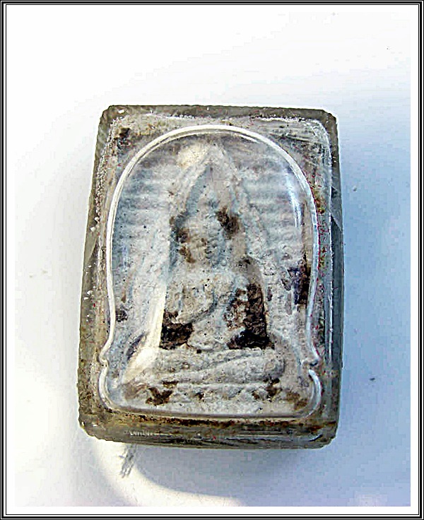 พระผงวัดปากน้ำ รุ่น 4