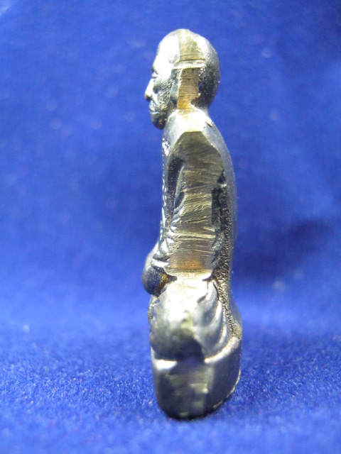 หลวงปู่คำบุ คุตฺตจิตฺโต"รูปเหมือนปั๊มลอยองค์ รุ่น 1 " วัดกุดชมพู ปี 2551 เนื้อนวะ 