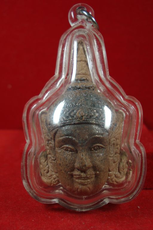 พระลักษณ์หน้าทอง รุ่นครอบเศียรพระลักษณ์ 49 หลวงปู่กาหลง วัดเขาแหลม