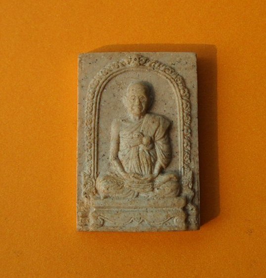 (((เคาะเดียวแดง))) พระผงรูปเหมือน สมเด็จโต อนุสรณ์ 122 ปี สวยๆ