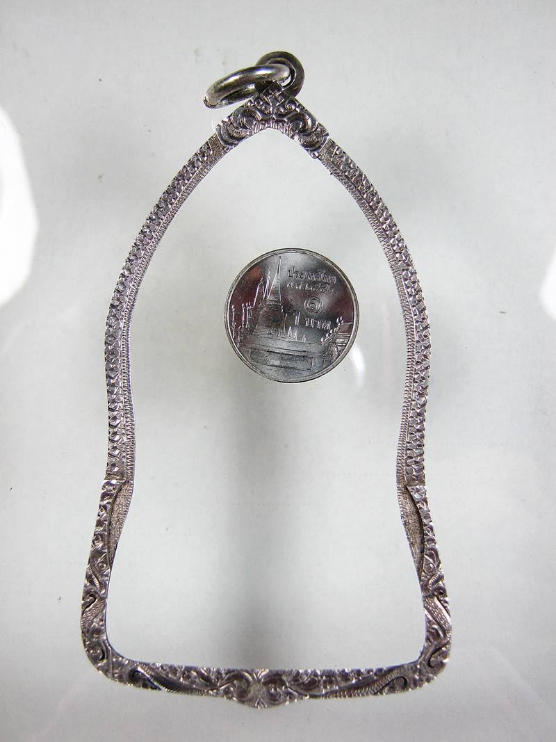 งานสั่งตัด กรอบเงินมือสอง