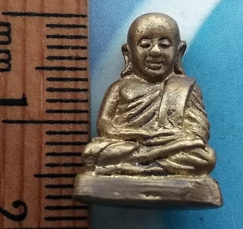 10 บาท รูปหล่อหลวงพ่อเงิน *** Ph836