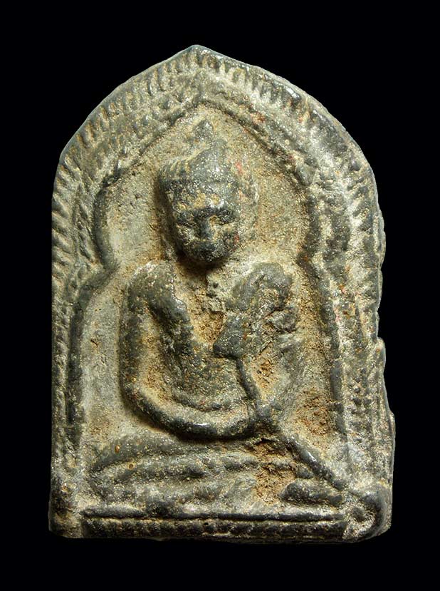 พระร่วงนั่งศิลป์ลพบุรี สวยมากๆ เนื้อชินเขียว ติดรางวัลที่ 2