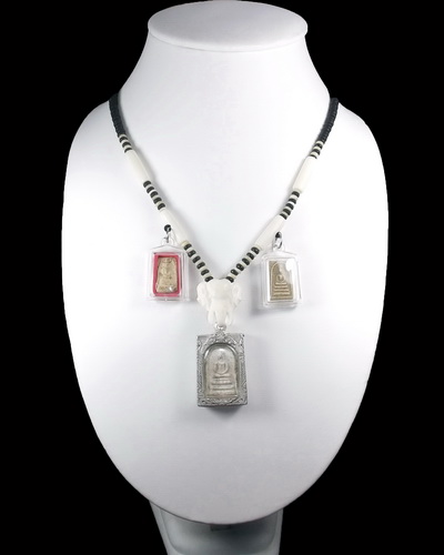 สร้อยกระลาแบบ 3 ห่วง # 9 ห่วงกลางหัวช้าง+ประคตกระดูกช้าง สวยๆ ถูกๆ เคาะเดียวครับ 