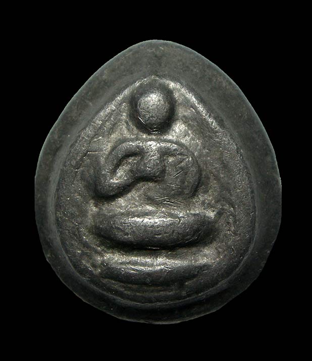 พระกรุวัดกลาง จ.สมุทรปราการ เนื้อตะกั่ว พิมพ์หายากครับ