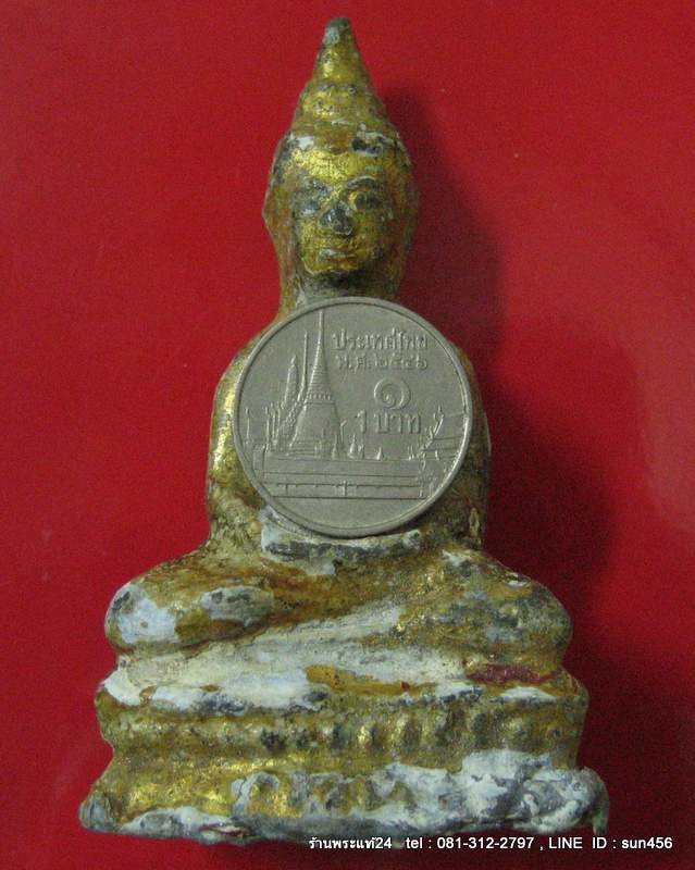 พระรัตนะ ยุครัตนโกสินทร์ พิมพ์ปางสมาธิ พิมพ์ใหญ่ องด์นี้ ลัก ,ชาด ,ทองเก่าเดิมๆแท้