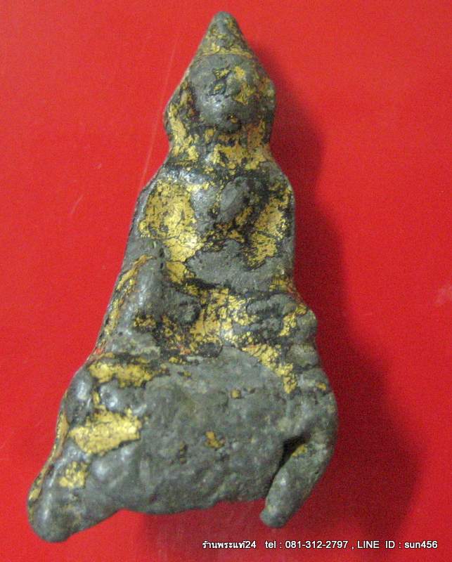 พระรัตนะ ยุครัตนโกสินทร์ พิมพ์ปางมารวิชัย องด์นี้ ลัก ,ชาด ,ก้นอุดดินไทย ทองเก่าเดิมๆแท้