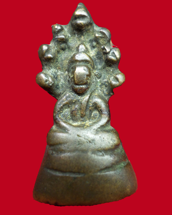 นาคปรกศิลปะขอมเก่ามาก