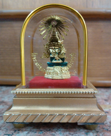 พระแก้วมรกต ทรงเครื่องฤดูร้อน ขนาดตั้งหน้ารถ 