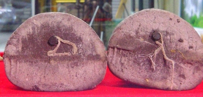 กุมารทองรุ่นแรกสุดเฮี้ยน รุ่นแรกและรุ่นเดียวหลวงปู่คำบุ วัดกุดชมภู ออกที่วัดศรีสุดาราม มาคู่ชมก