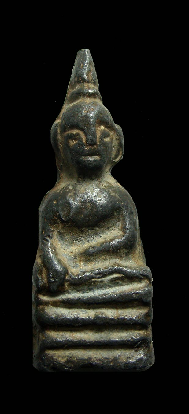 เชียงแสนเดี่ยว เนื้อตะกั่วสนิมแดง ด้านหลังมีจารภาษาเหนือ