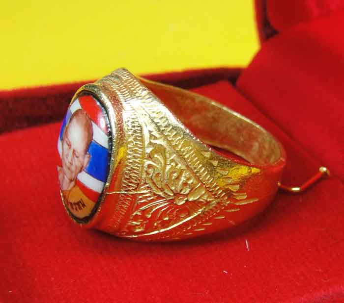 (((วัดใจเคาะเดียว ๑๐ บาทแดง))) แหวนพระหัวล๊อกเก็ต รูปหลวงพ่อพรหม ถาวโร วัดช่องแค ...