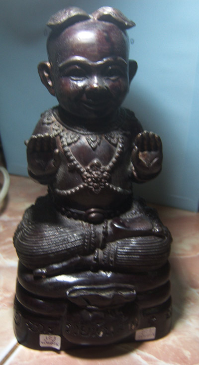 กุมารทองเฮงรับทรัพย์ *** องค์ครู นำถกษ์ ***รุ่น เปิดโลกรวยพันล้าน หลวงพ่อดำ วัดสันติธรรม จ.สระแก้ว