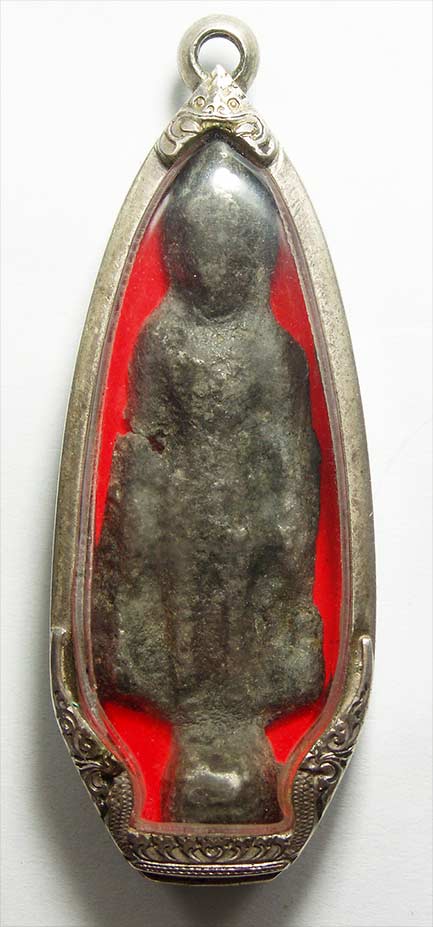 พระร่วงเปิดโลก เนื้อชินเงิน จ.สุโขทัย มีตลับเงินมาพร้อมใช้งาน