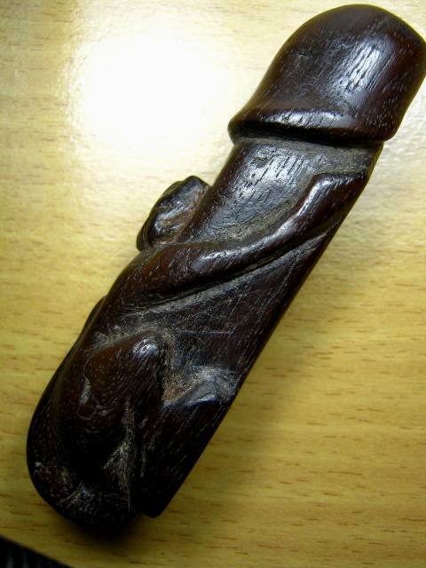ไม่ต้องวัดใจ เคาะเดียวจัดไป!! ปลัดลิงเกาะไม้แกะมือเก่ามาก