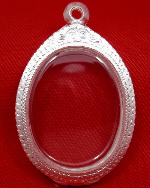 ตลับเงิน 95% ลงยาสุโขทัย มือหนึ่ง สำหรับใส่เหรียญรูปไข่ทั่วไป