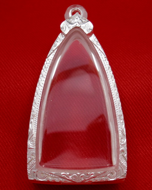 ตลับเงิน 95% แกะลาย มือหนึ่ง สำหรับใส่พระกริ่งอินโดจีน และกริ่งคณาจารย์ทั่วไป 